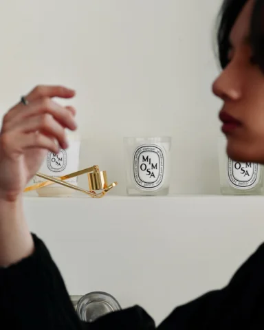 @diptyque 🕯️
딥하게 들여다보면 딥티크 캔들이 한국에서 이렇게 인기를 끈 흐름이 이해가 됩니다. 
시작은 섹스 앤 더 시티(Sex a