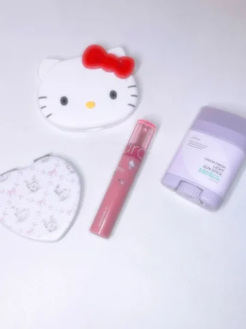 Little things that make me happy💕🫶🏻
ꉂ • ༚ • ིྀต੭🎀
#kbeauty #beauty #hellokit