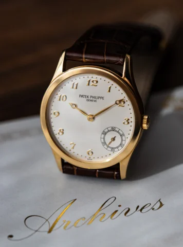 Symbole d’un équilibre absolu, la Patek Philippe Calatrava 5026 incarne la visio