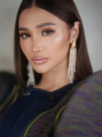 Filipina master 🇵🇭 @bini_jhoanna 
M: @mkqua
H: @choge_hair 
S: @icavillanueva 
