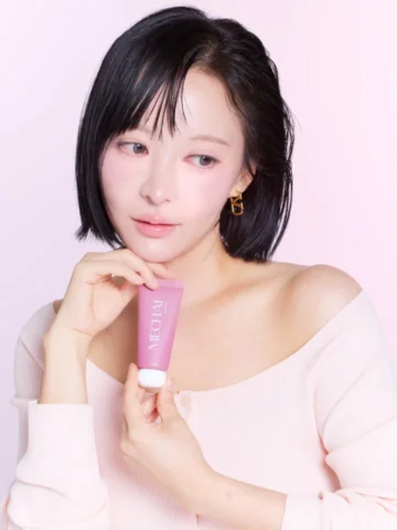 새 프로필사진 찍은 기념으로
지금부터 댓글 이벤트로 핸드크림 20개 뿌립니닷🩷🩷🩷

제가 얘기 했죠?
미차이 카쇼라 프로모션 낋여온다구요�