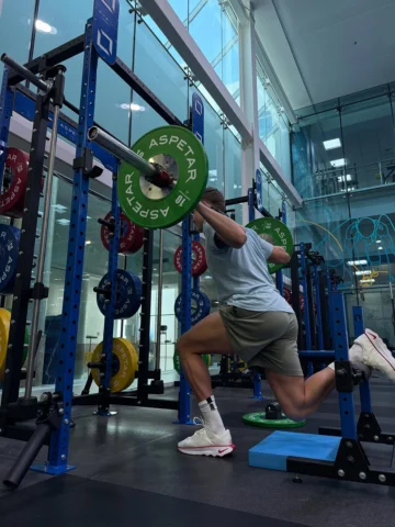Controlling what I can control . Locked in on my rehab in Doha 🏋🏼‍♀️ 
My thoug