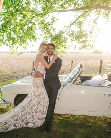 N&M 💍
-
08❣️12❣️23 

@laurencioadotcouture 
@delavegamakeup 
@haircarrizo 
@mal