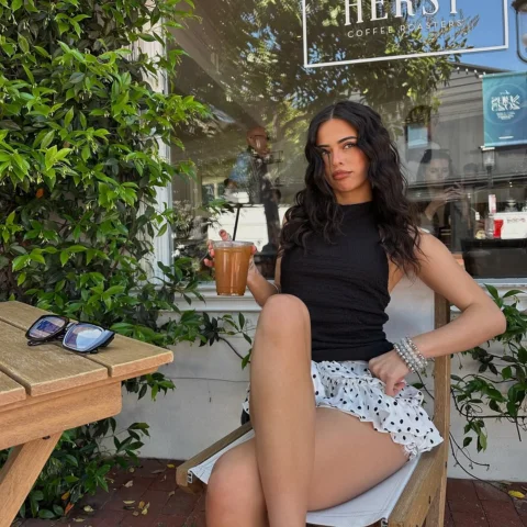 ☕️ @FashionNova #FashionNovapartner

Items : As You Go Satin Bloomer Skort + Ana