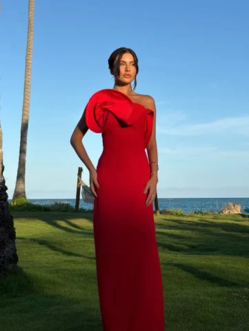 Um dia pra nunca esquecer, foi o de ontem! Quanto amor! ❤️ dress @minu.lab (IMPE