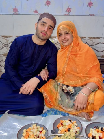 Ramzaan Mubarak aap sabhi ko 🌙✨
Allah aapki tamaam khwahisho ko poora farmaye a