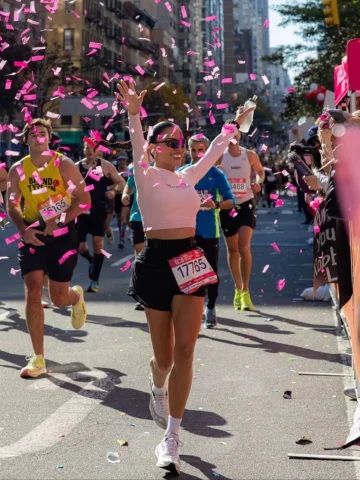 NEW YORK CITY MARATHON!!!
Just me, my running shoes, and 26.2 miles of memories.