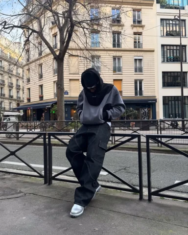When in Paris 🥷🏿