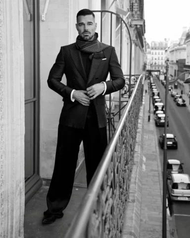 A quick hotel-room moment before heading out into the Paris night.

Tonight we c