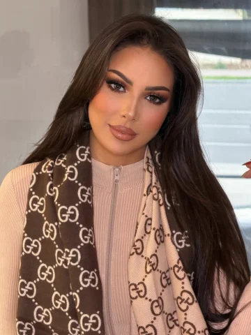 Ma bombe @ibtissamtiskatofficial #makeup #lookoftheday #moroccansinger #love