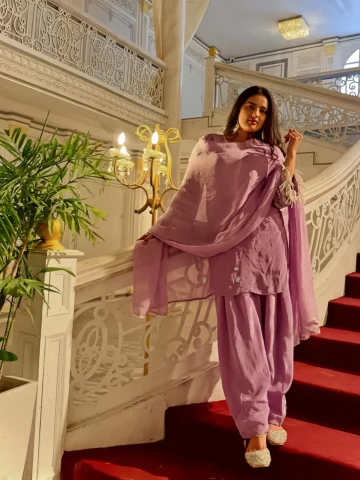 Meri Zindagi hai tu 💞

#divyankaasirohi
