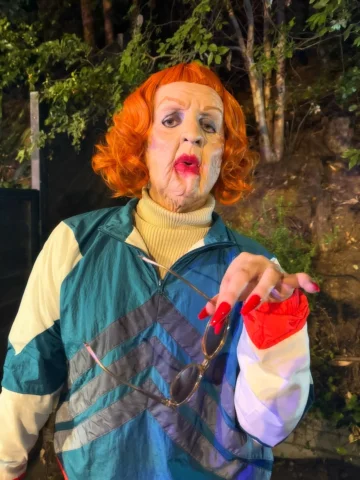 Happy Birthday to ME!!! (ur auntie Gladys)
incredible makeup by @sophialafrazia