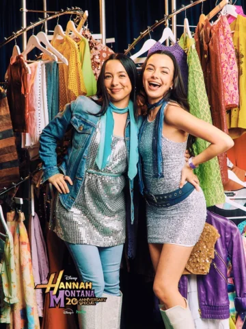 In THE Hannah Montana closet… not a drill 💫👢🪩 Don’t miss the full GRWM + Prem