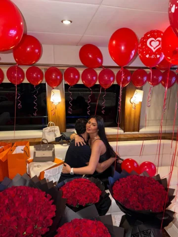 Mon amour, mon mari, merci pour notre toute première Saint-Valentin ensemble, et