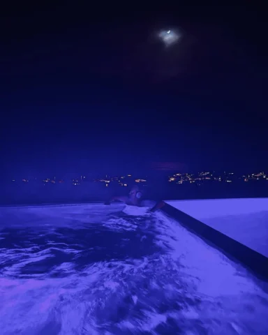 Oh, so warm water swirling around makes you feel good? I'm Mattman