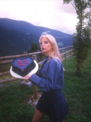 🖤 Gracias por las felicitaciones! 🎉
