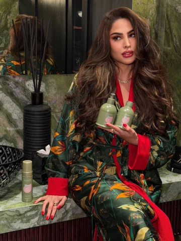 ALTEREGO from @nazihkuwait further making me love my voluminous HAIR✨💖💚

Their