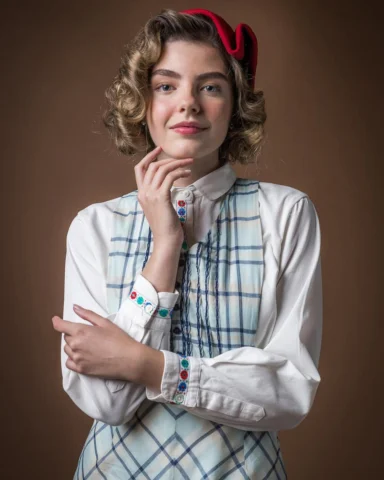 Prazer, Lili! É com muita alegria que venho falar pra vocês sobre essa personage