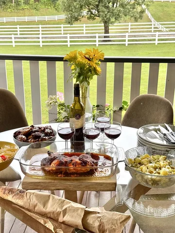 Good food, good company & good wine via our friends at @pepperjackwine . What mo