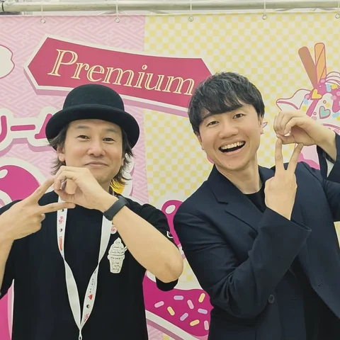 あいぱく京都！ABCテレビの北村真平アナが、おは朝のあとに会場に駆けつけてくれて会場のアイスをたくさん食べて紹介してくださいました〜😚🍦甘党男子のLIVEも