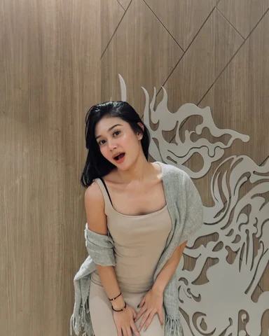 Kalo aku ga menarik, ya dorong aja🫸🏻