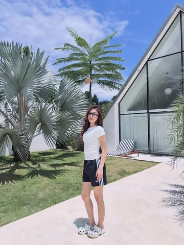 habis gelap terbitlah biru,
habis senyum teringat kamu 🤭🫰🏻