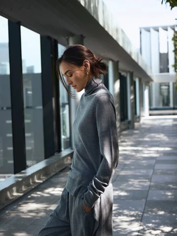 東京・GINZA SIXでTOTEME POP-UP開催2025年秋冬コレクションのインスタレーションを展示。
ミニマルでエレガント─ずっと愛してきたブランドの