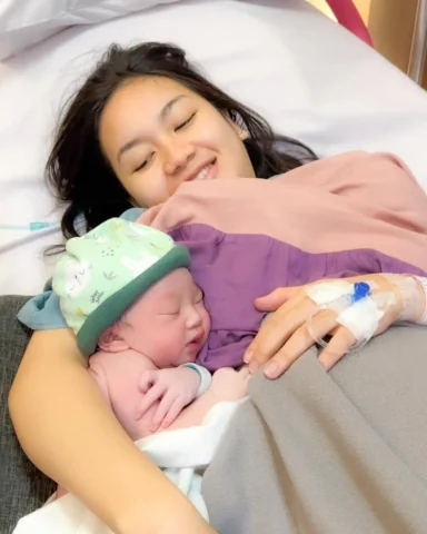 MasyaAllah Tabarakallah Assalamuallaikum alhamdulillah Putra pertama kami sudah 