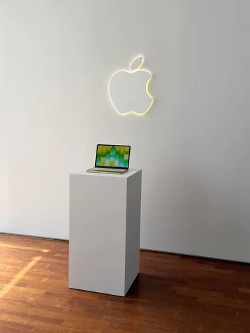 @apple thank you for invite!

@rena_yamazaki.official と
新しいappleの精鋭たちに触れてきました。
エ
