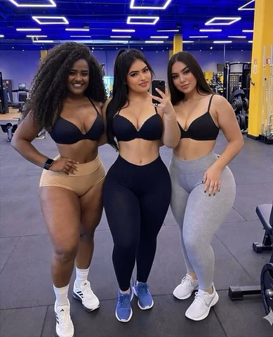 Treininho com minhas meninas 💕
@mematosa  @yonnagalvaoprivado @fooxreels