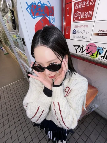 リメイクした服ってやっぱりめちゃくちゃ可愛い。
久しぶりに下北行ってきたけど可愛いがいっぱいで楽しかった。
動画もあがるからお楽しみにしてて下さいませ。