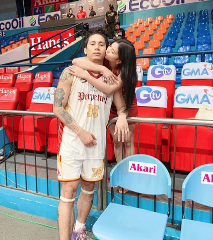 Congrats to my #35 ❤️ nice win 🥰 & thankyou @mnlkingpinsouth  for my Jersey