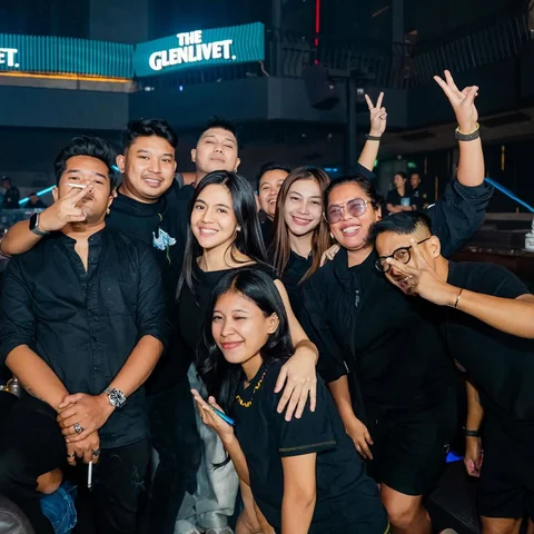 Birthday'nya si yg selalu sabar sm clingynya aku 😋💕