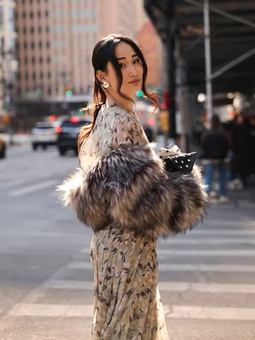 From the Lion City to the Big Apple, @isabeltan is the undisputed ‘it’ girl wher