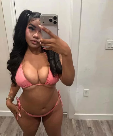 @pinkuniverseeee ✨😍
