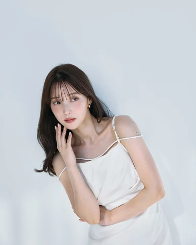 👗@polaura_official 🤍🩶

📷 @tomoya_takano 
💄 @hiromi__tezuka 
.
#poláura