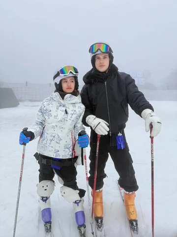 🌨️ 👧🏻☃️👦🏻🐻‍❄️❄️🎿⛷️