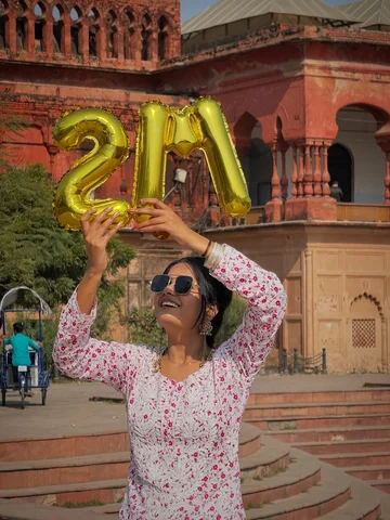 Thank you My Insta family 2M🥺❤️🤲🏻🕌
