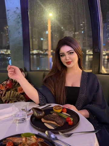 #dubai #emirates #dxb #uae🇦🇪 #dubaimodel