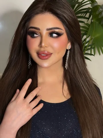 @dior_dior_makeup #dubai #uae🇦🇪 #dxb #emirates #dubaimodel