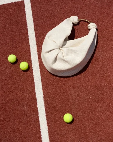 A New Serve: The Sofia Tennis Bag

Inspired by the casual yet polished codes of 