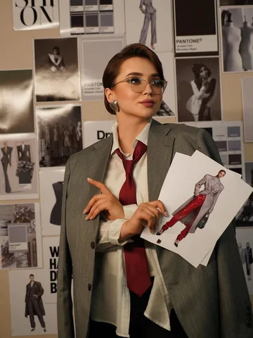 FASHION bu - mening olamim, 
ESTETIKA bu - yuragim, 
ESKIZ bu - g’oyalarim, 
TIK
