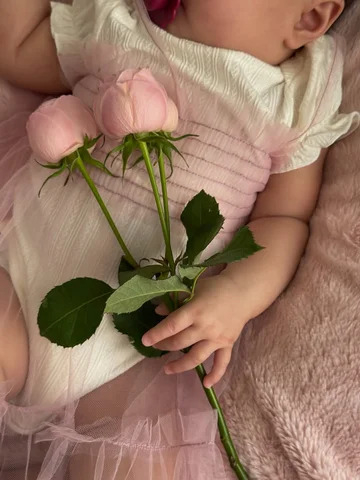 “yg aaw” maani 4 sar hurlee 💕