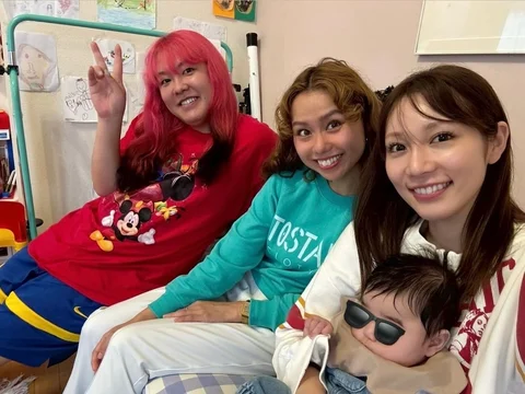 優香の息子にぺこが初対面
ぺこが初めて抱っこした瞬間に
感極まって泣いてて
とんでもなく幸せな空間になった

こんな温かい時間に巡り合わせてくれて
ありがとうっ