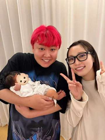 優香の可愛い息子に会えました
産まれてきてくれて本当にありがとう

今までの優香との思い出が
大阪に向かう新幹線の中で
走馬灯のように浮かんできました

一緒に