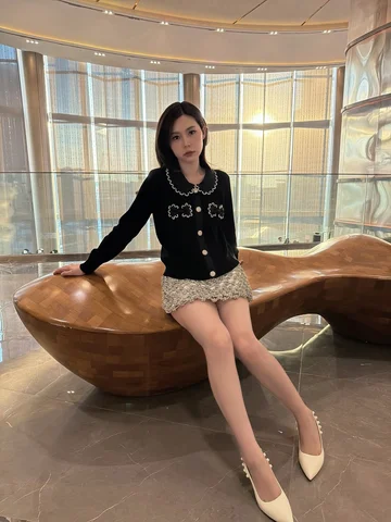 มาหาพี่ๆที่น่ารัก 🩷 ชอบลุควันนี้มากกก 👗ชุดสวยๆ :@disayaofficial 👠รองเท้าน่ารั