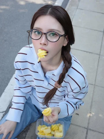 🤓🍍