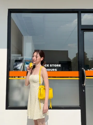 ร้อนจะเป็นลม ☀️🤣