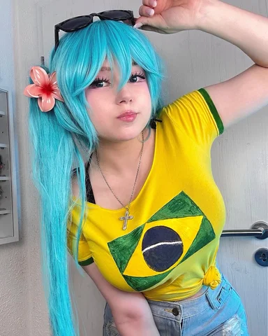 🇧🇷🇧🇷

#hatsunemiku #hatsunemikucosplay #vocaloid #brazilmiku #cosplay