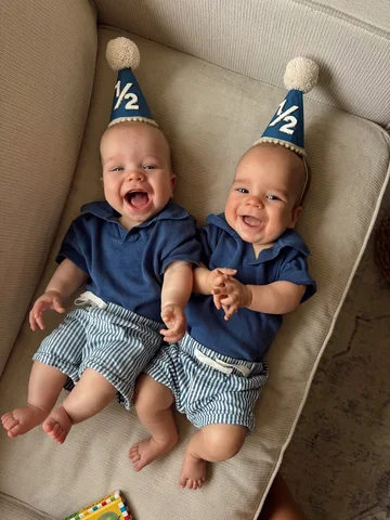 1/2 a year with our boys 💙 This time last year I was absolutely terrified about